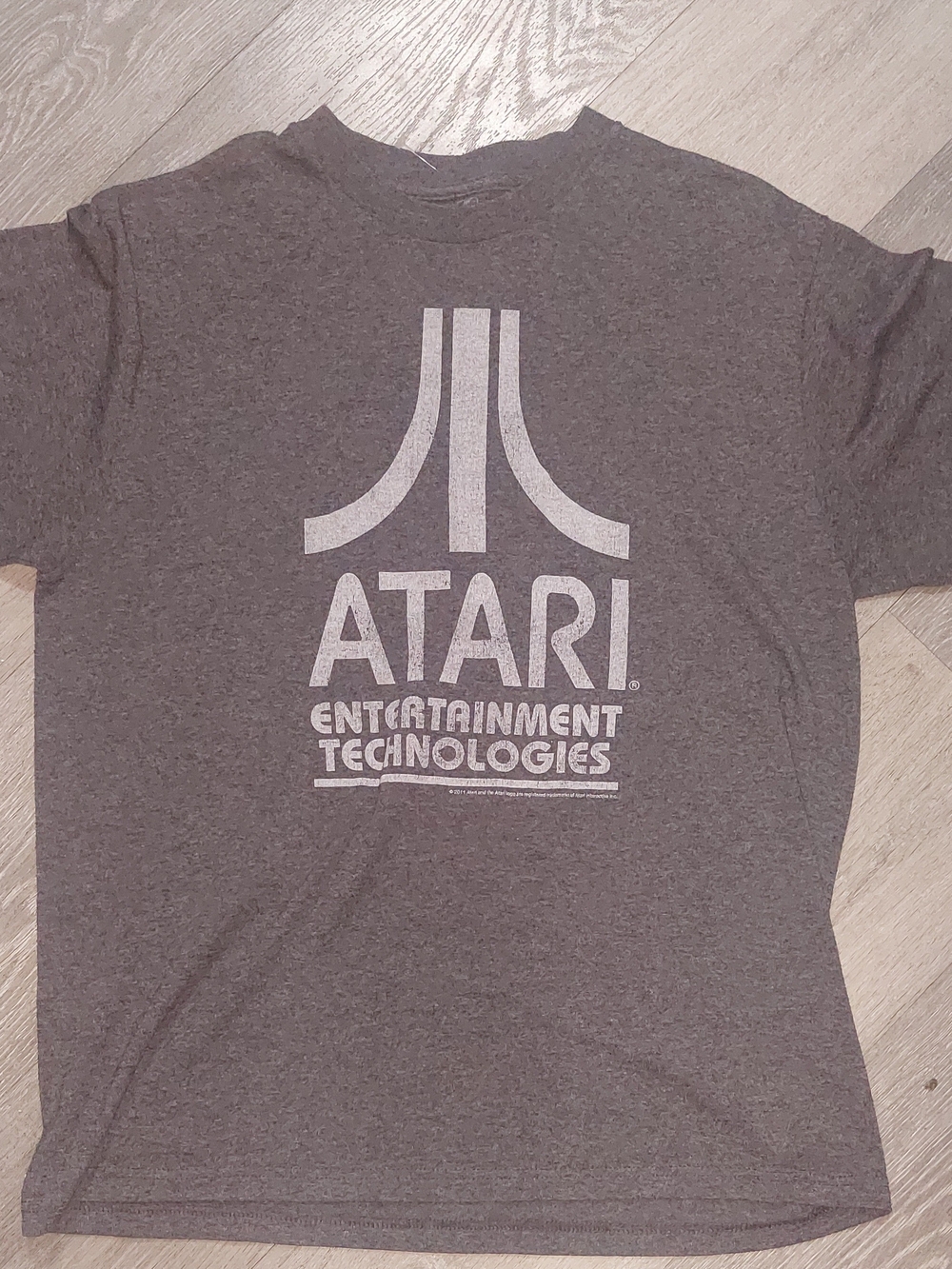 Atari Men's Charcoal Heather Gray Short Sleeves Vintage Graphic Tee Size L